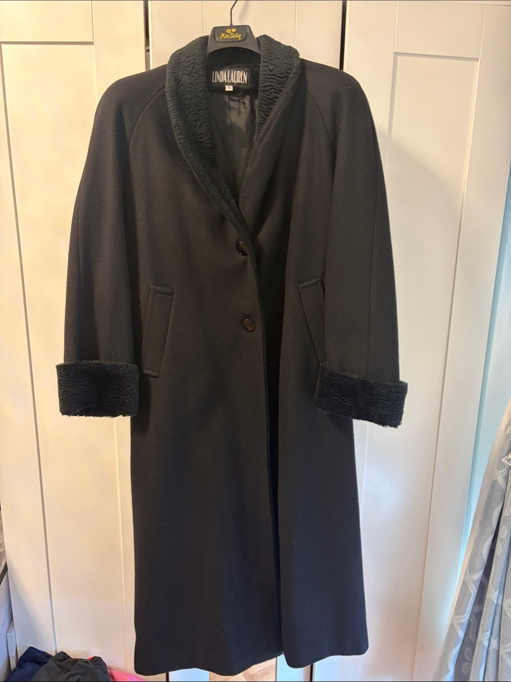 Manteau Long Noir Vintage Linda Lauren – Style Années 80/90 Taille 8